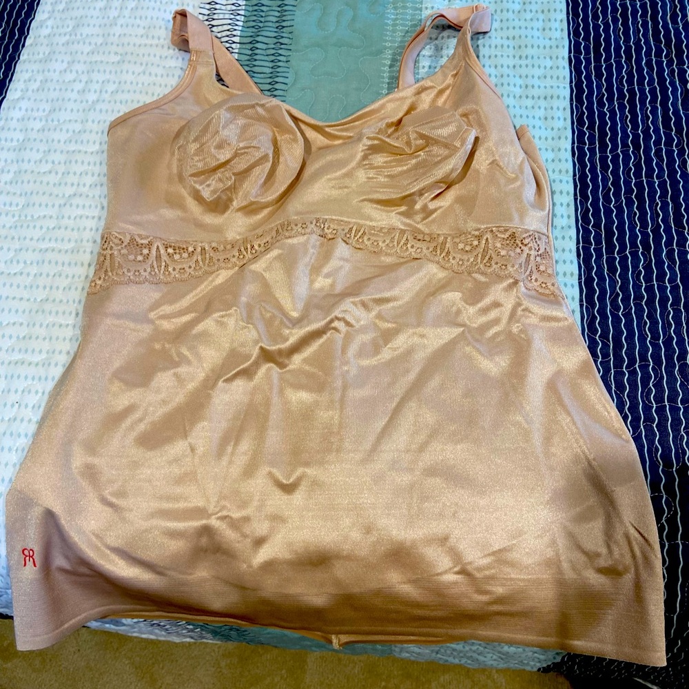 Ruby Ribbon Style 3024 Lace Cami Pale size 40
